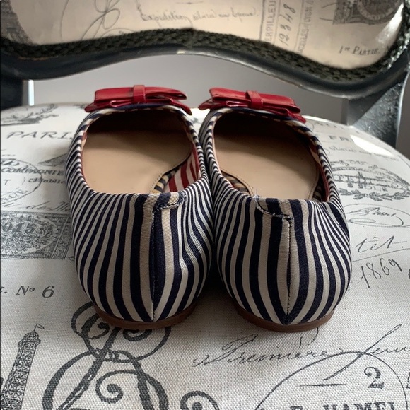 Arturo Chiang flats sz 7.5 - Picture 3 of 7